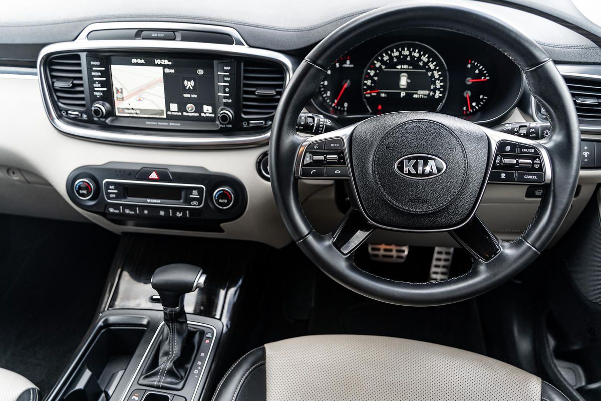 2018 Kia Sorento SLi UM