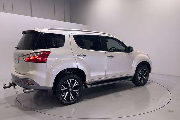 2019 Isuzu MU-X LS-T