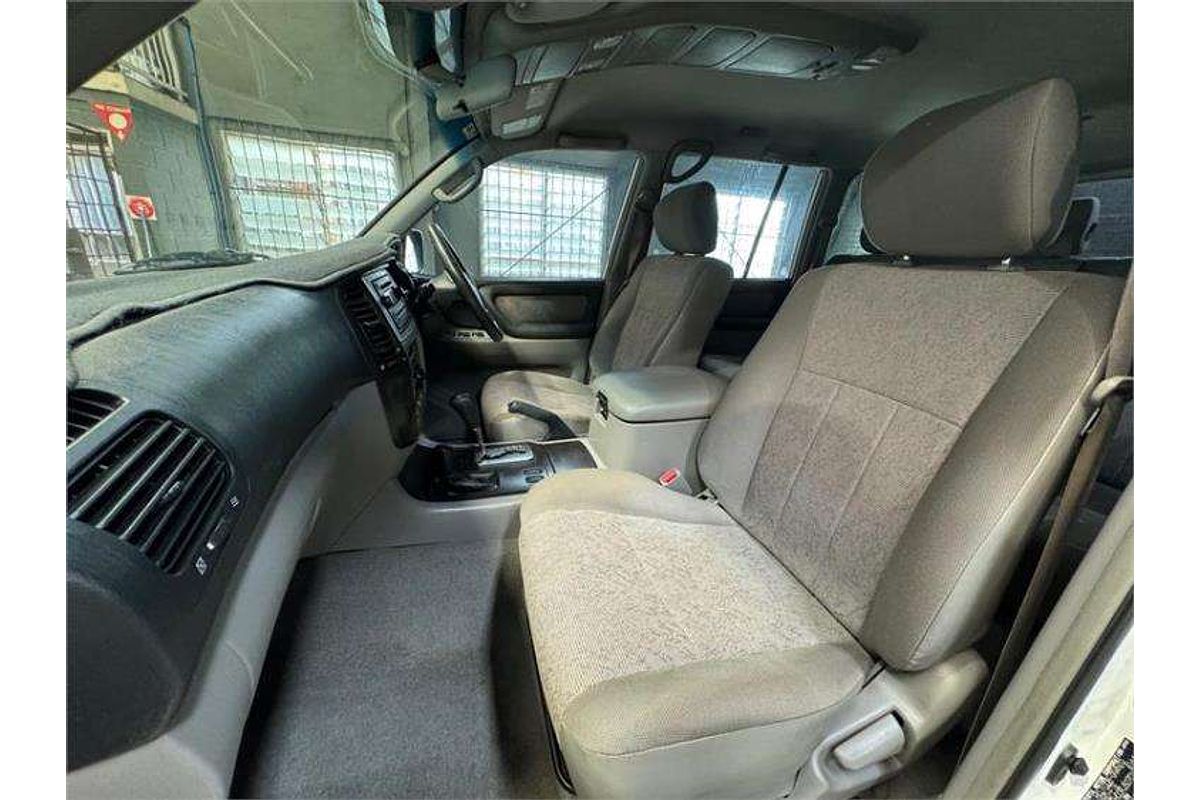 2006 Toyota Landcruiser GXL HDJ100R