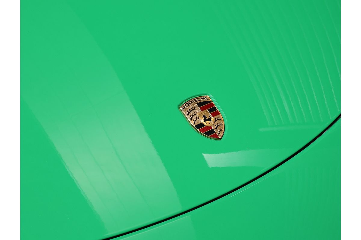 2021 Porsche 718 Cayman 982