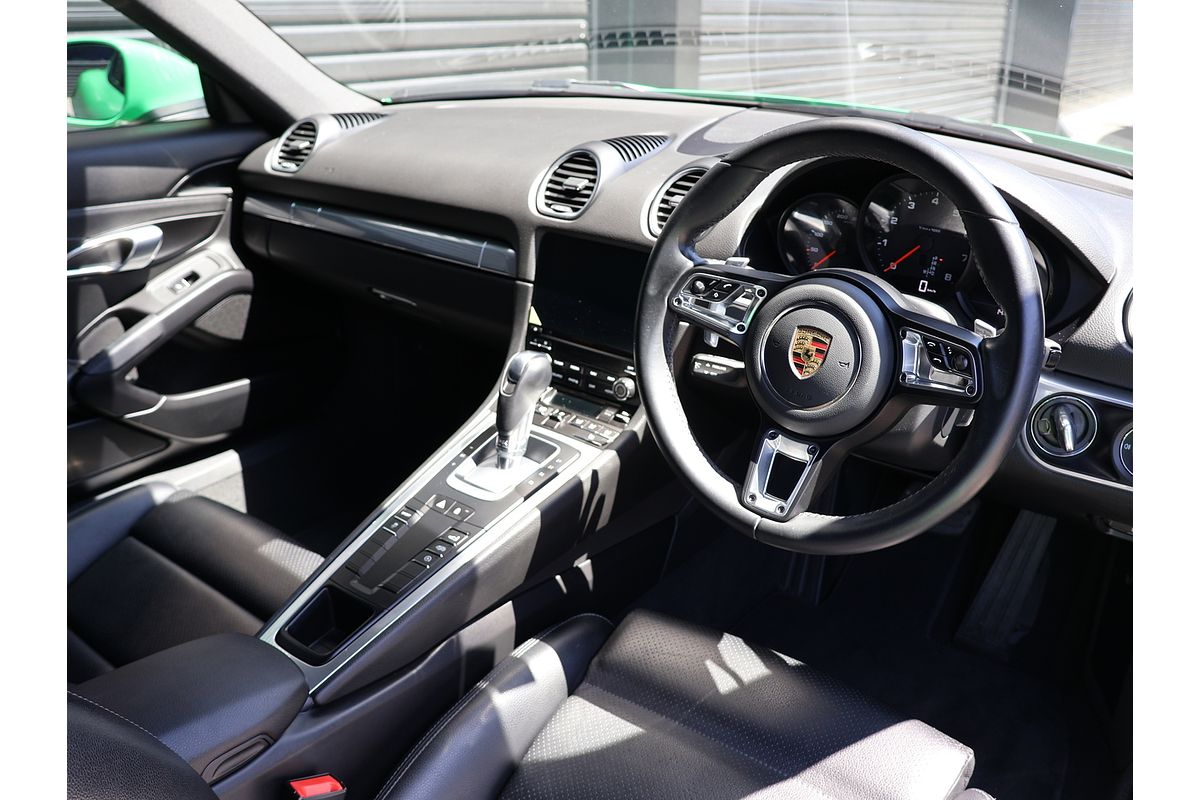 2021 Porsche 718 Cayman 982