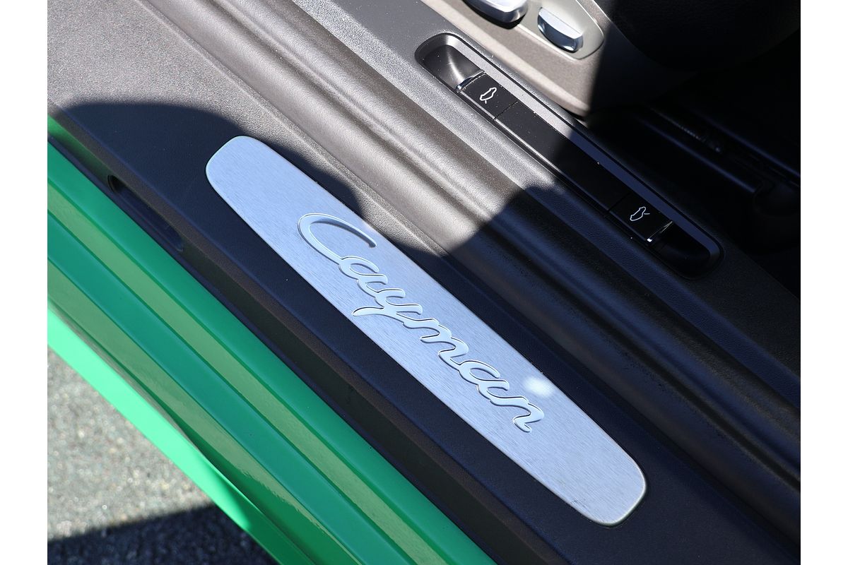 2021 Porsche 718 Cayman 982