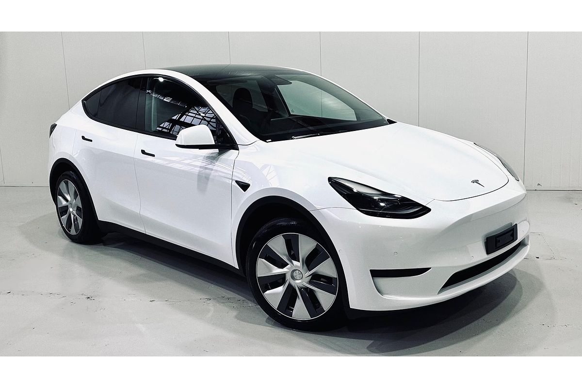 2023 Tesla Model Y Rear-Wheel Drive (No Series)