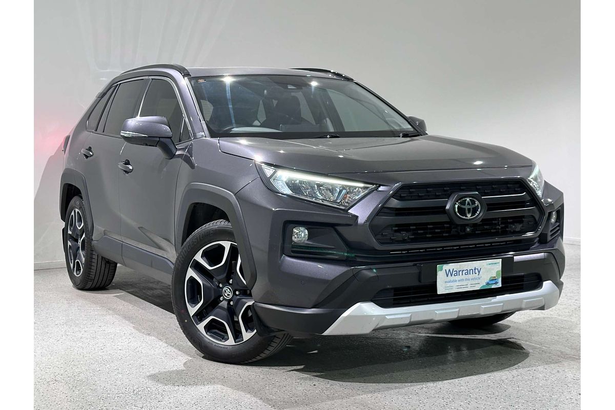2020 Toyota RAV4 Edge AXAA54R