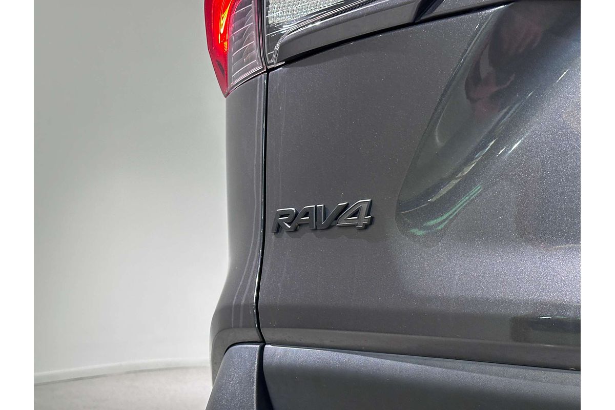 2020 Toyota RAV4 Edge AXAA54R