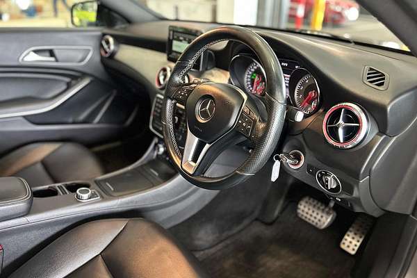 2014 Mercedes Benz CLA-Class CLA200 C117