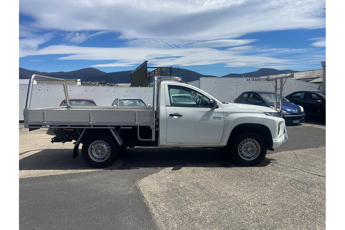 2020 Mitsubishi Triton GLX MR Rear Wheel Drive