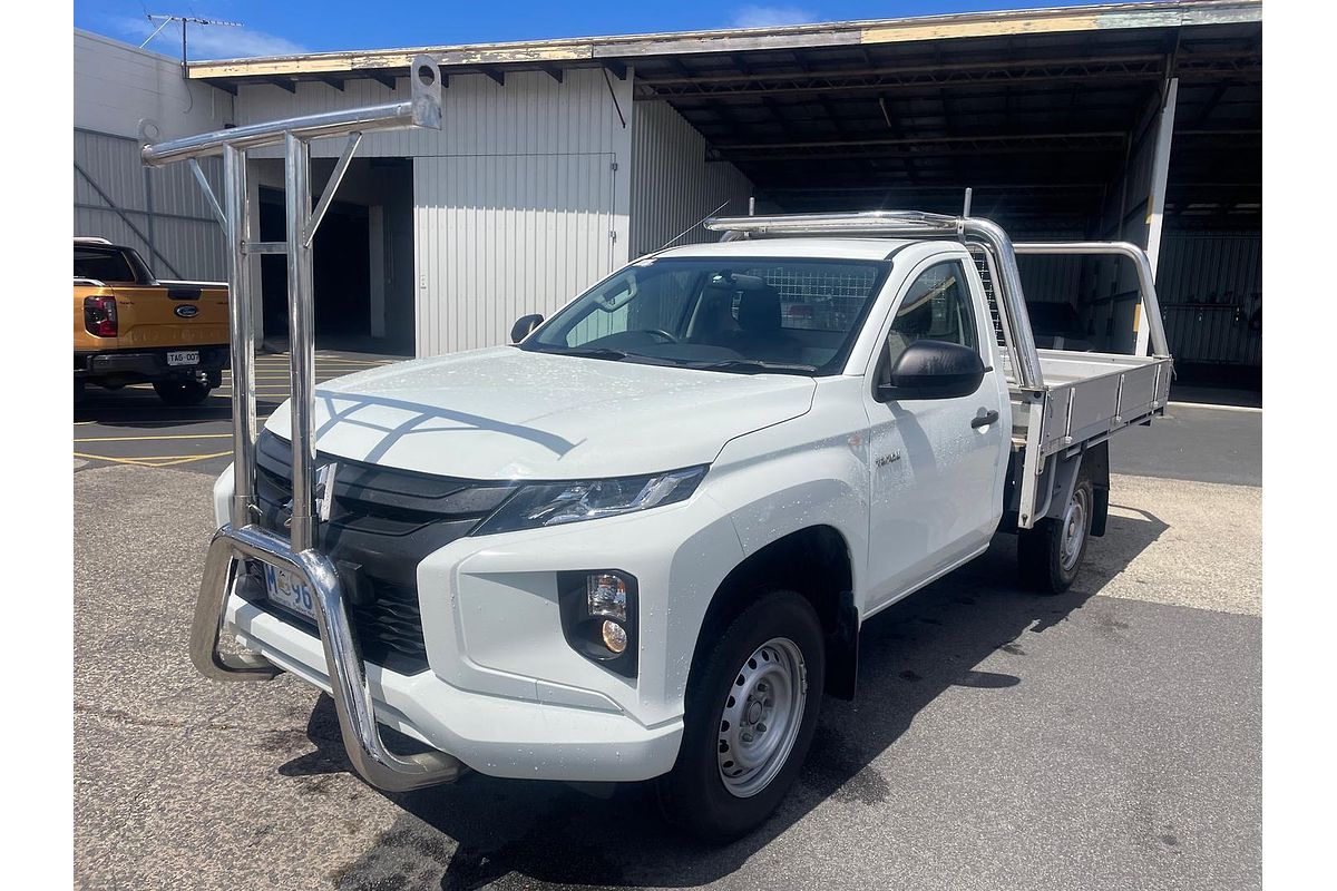 2020 Mitsubishi Triton GLX MR Rear Wheel Drive