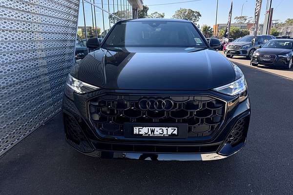 2024 Audi SQ8 TFSI F1