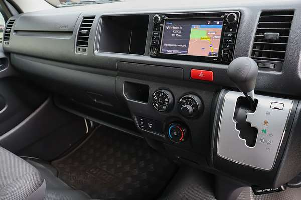 2017 Toyota Hiace Commuter TRH223R