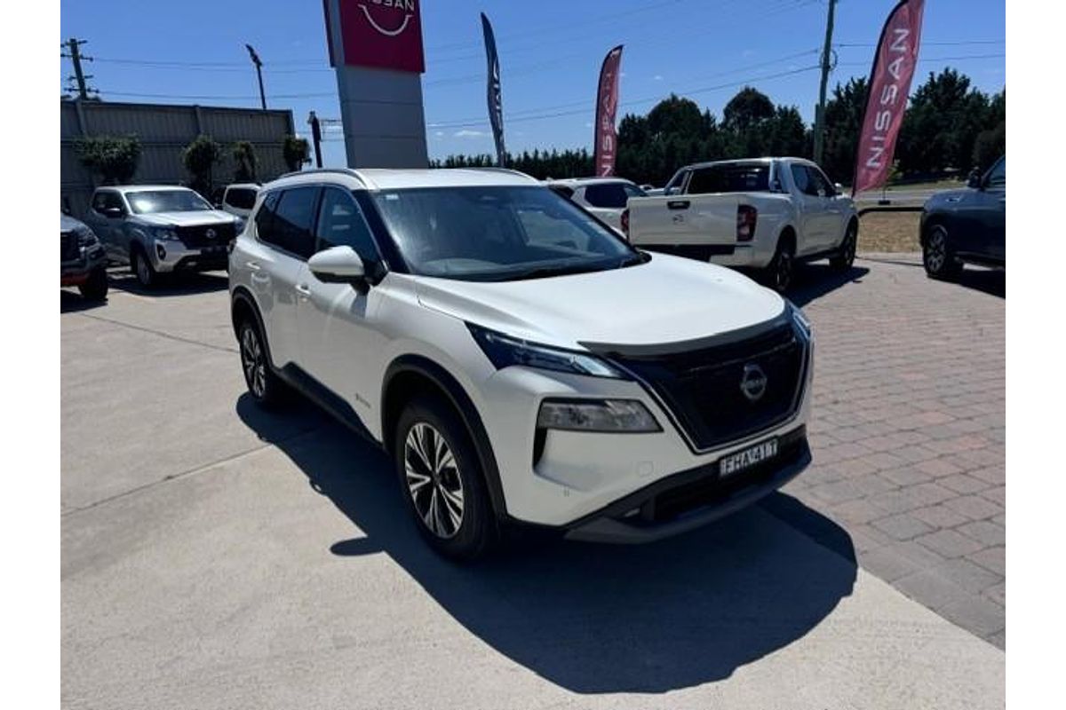 2023 Nissan X-TRAIL ST-L e-POWER T33