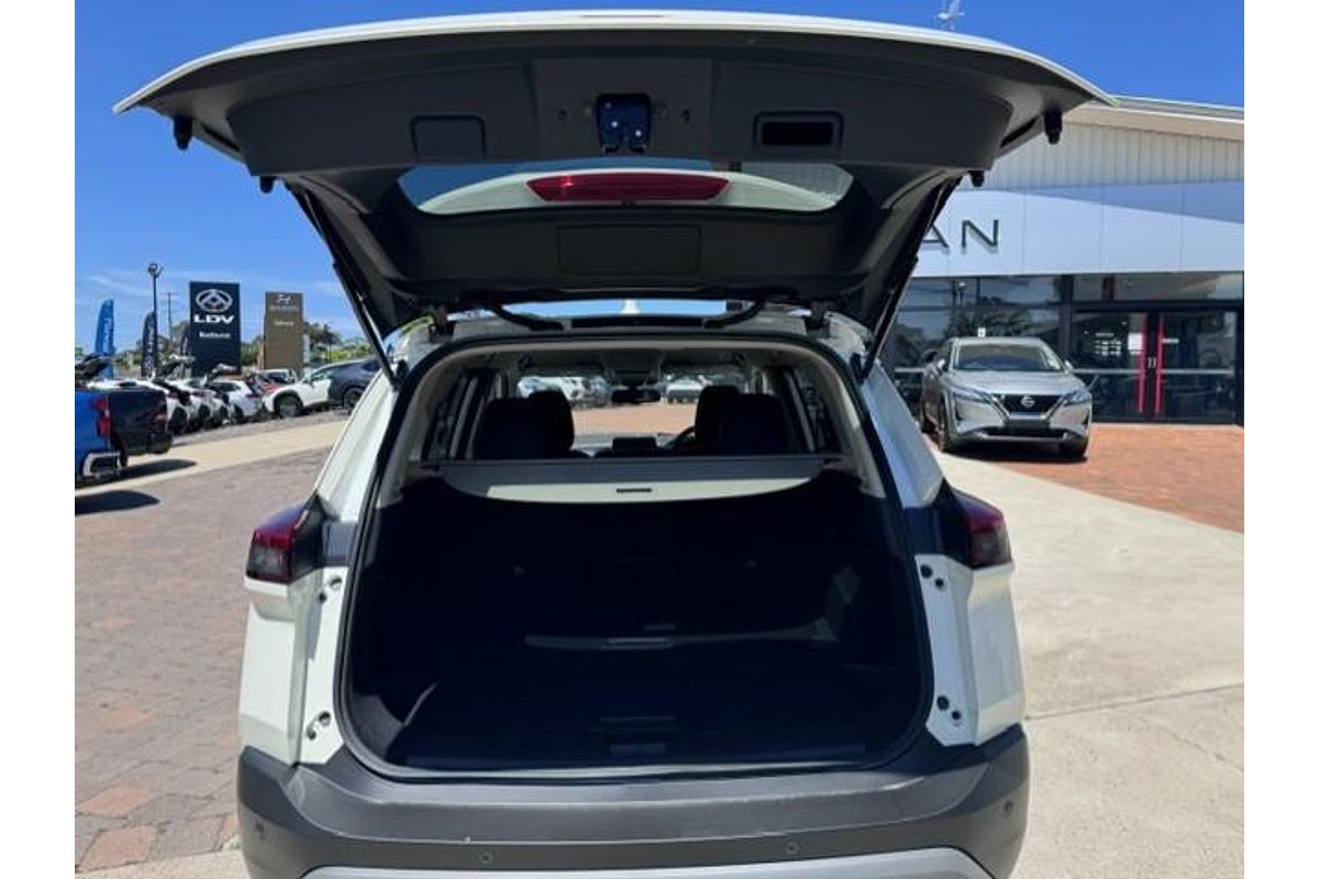 2023 Nissan X-TRAIL ST-L e-POWER T33