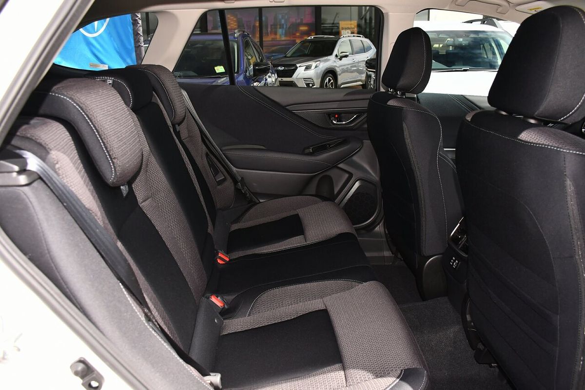 2024 Subaru Outback AWD 6GEN
