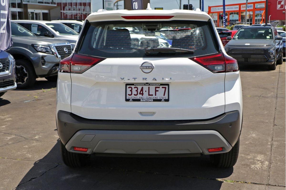 2024 Nissan X-TRAIL ST T33