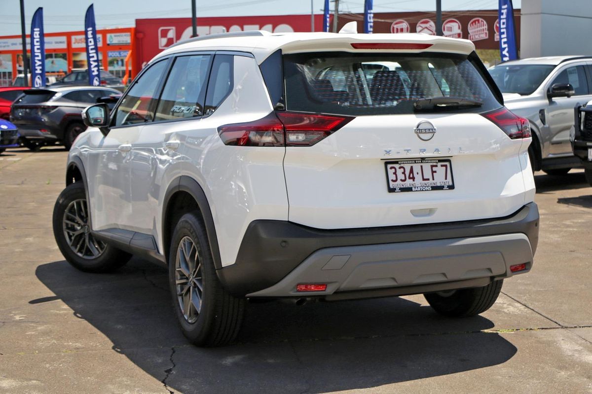 2024 Nissan X-TRAIL ST T33