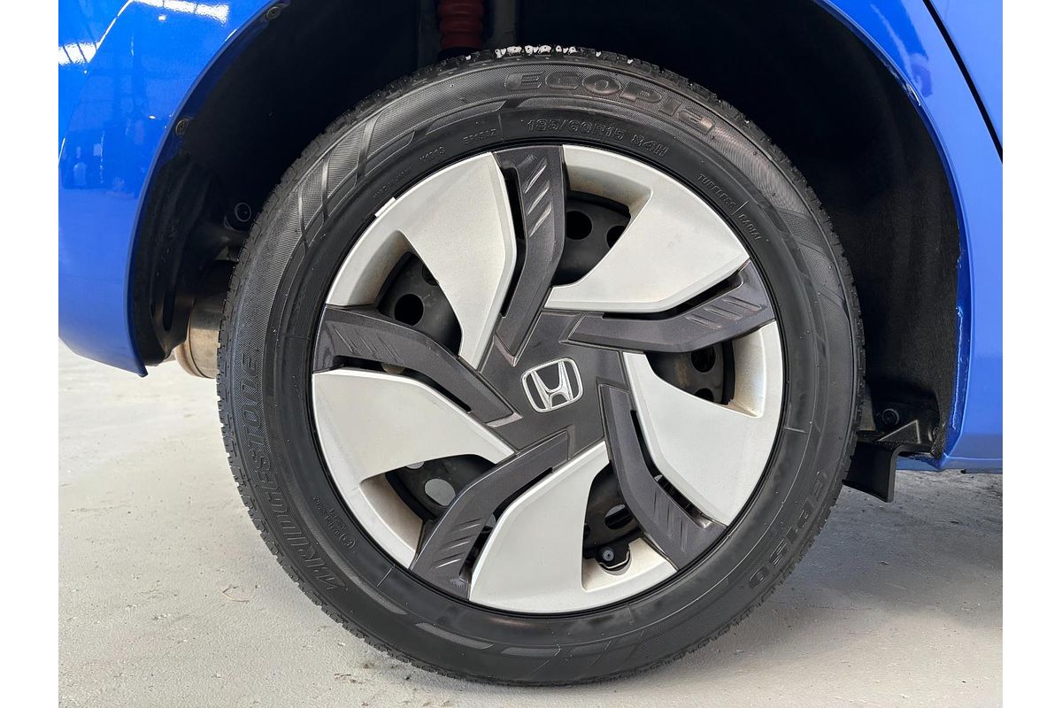 2014 Honda FIT HYBRID F PKG F PKG GP5