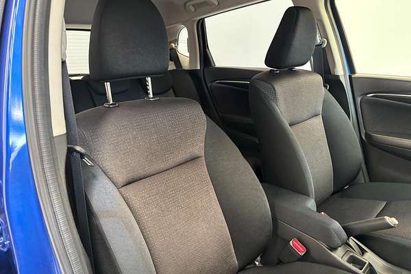 2014 Honda FIT HYBRID F PKG F PKG GP5