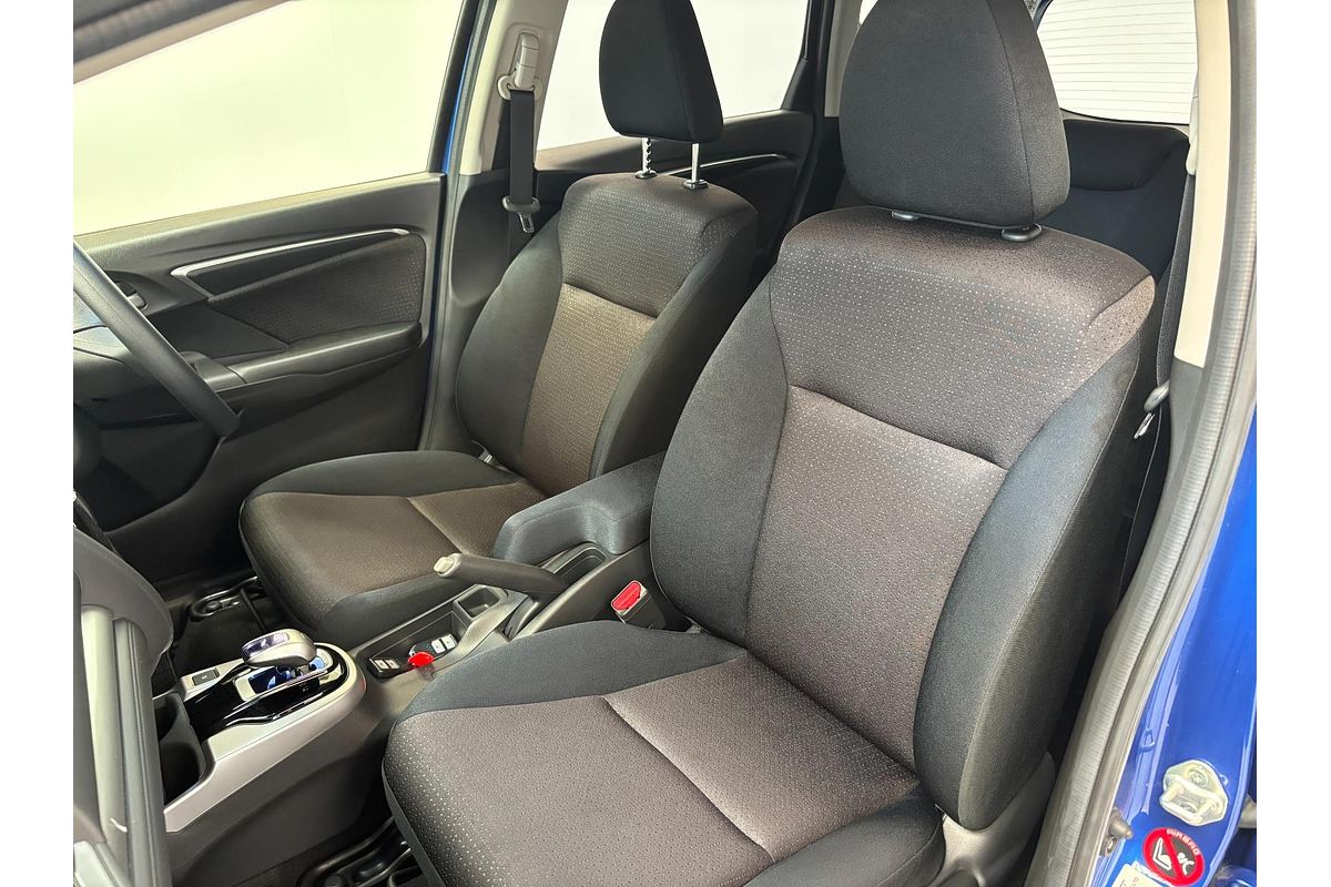 2014 Honda FIT HYBRID F PKG F PKG GP5