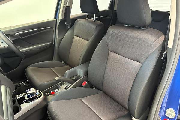 2014 Honda FIT HYBRID F PKG F PKG GP5