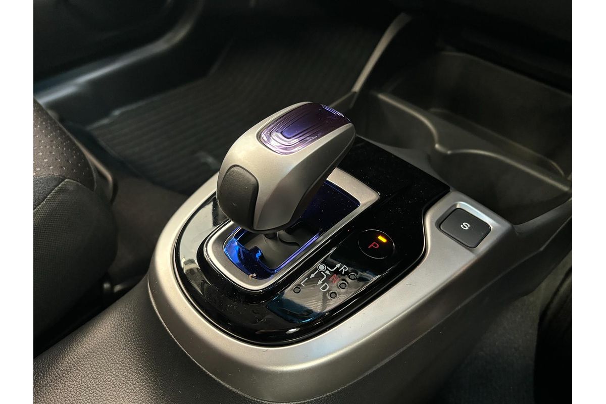 2014 Honda FIT HYBRID F PKG F PKG GP5