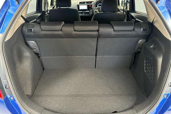 2014 Honda FIT HYBRID F PKG F PKG GP5