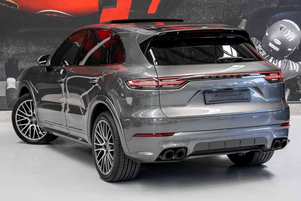 2021 Porsche Cayenne E-Hybrid 9YA