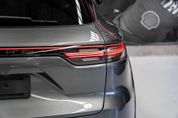 2021 Porsche Cayenne E-Hybrid 9YA