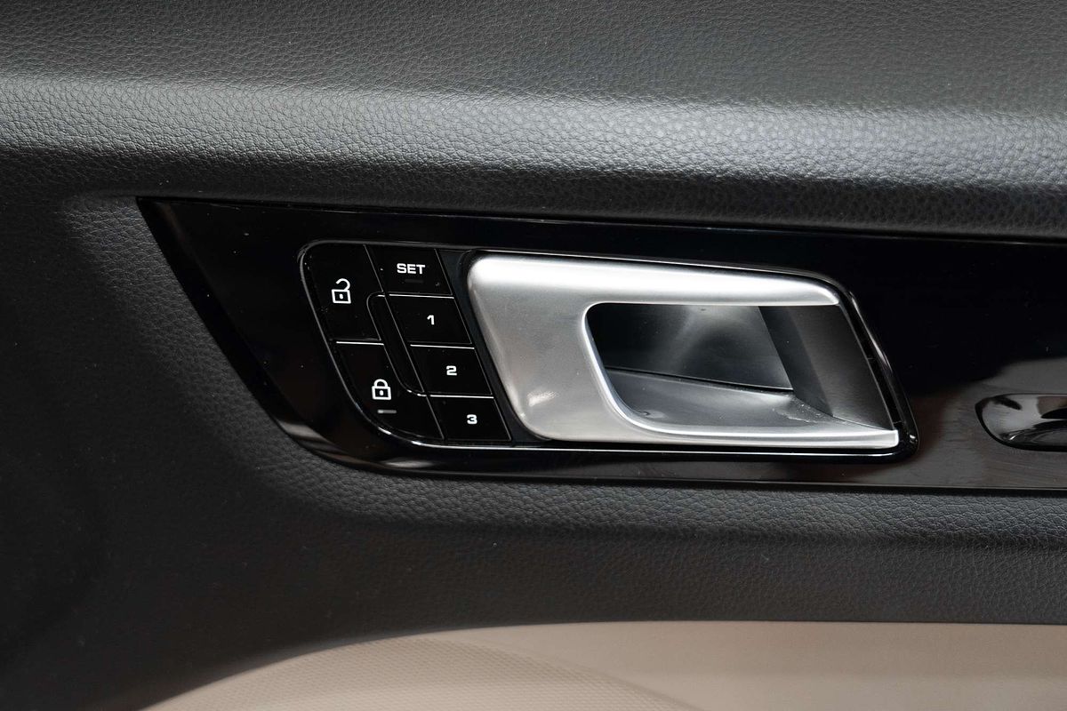 2021 Porsche Cayenne E-Hybrid 9YA