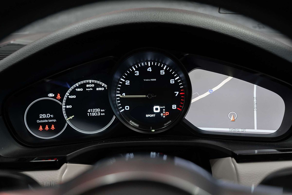 2021 Porsche Cayenne E-Hybrid 9YA