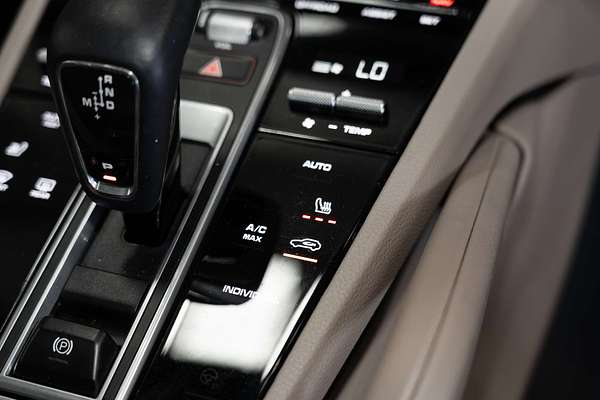 2021 Porsche Cayenne E-Hybrid 9YA