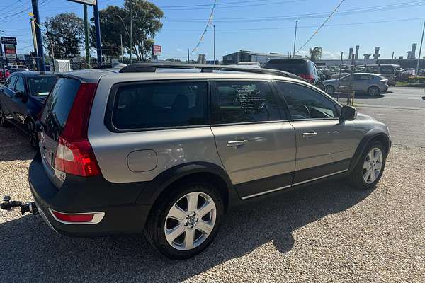 2009 Volvo XC70 LE