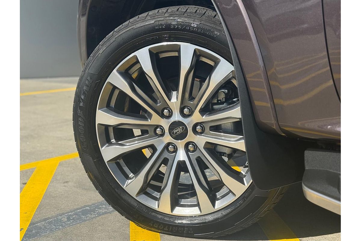 2023 Ford Everest Platinum