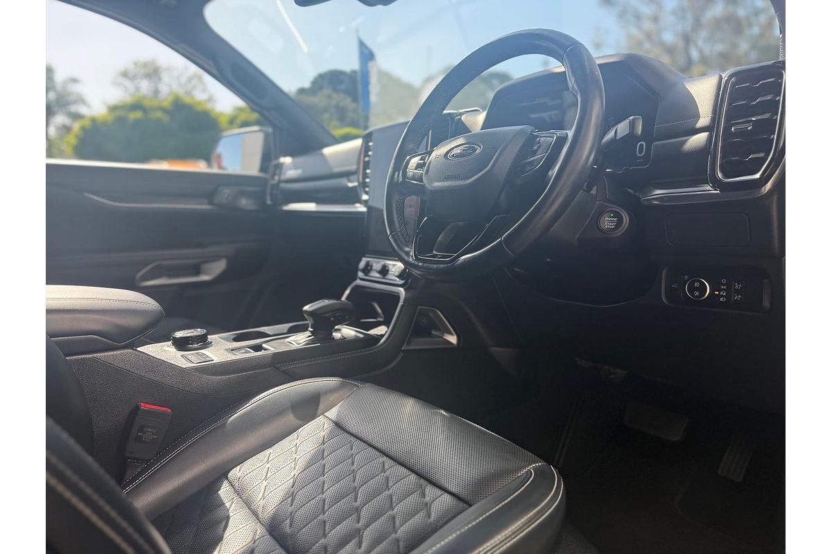 2023 Ford Everest Platinum