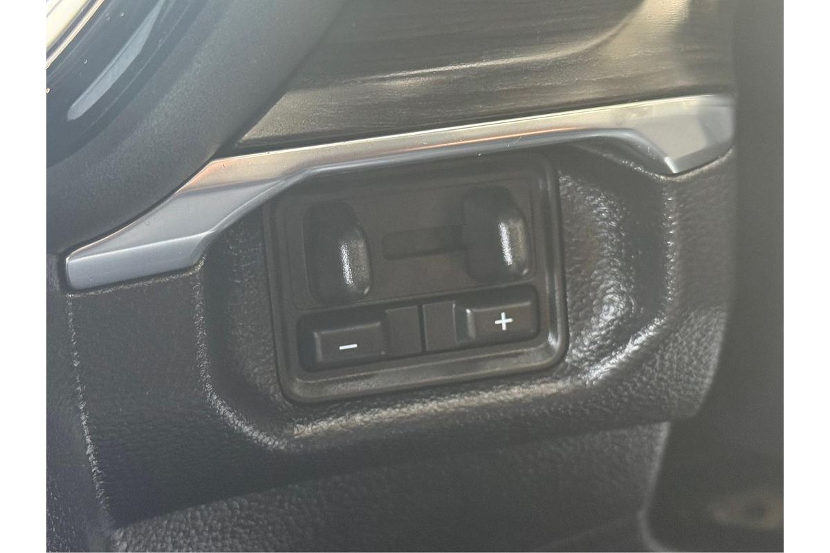2023 Ford Everest Platinum