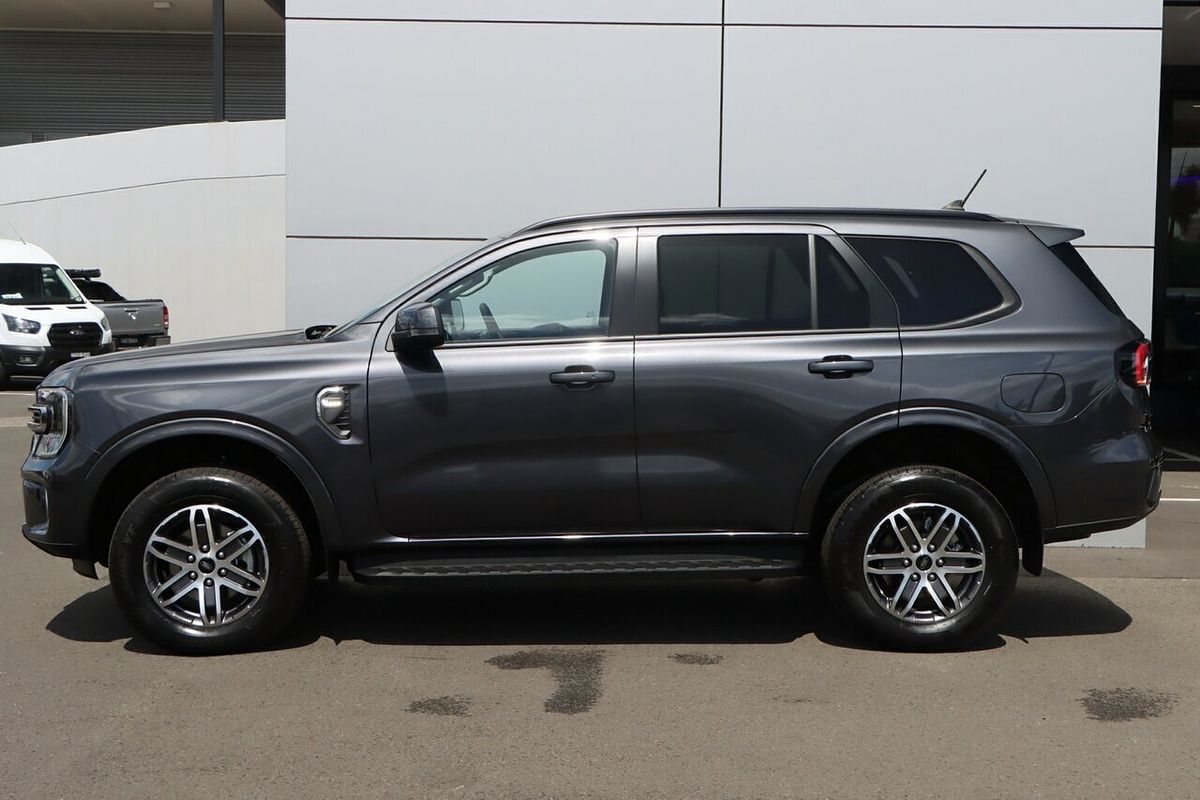 2023 Ford Everest Trend