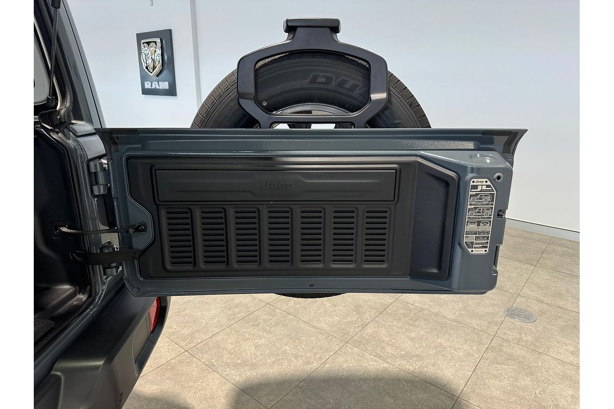 2024 Jeep Wrangler Unlimited Overland JL