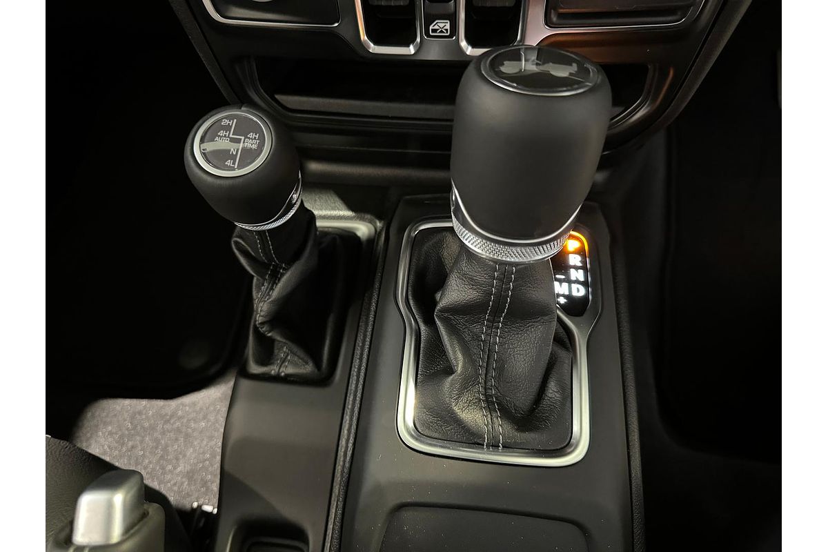 2024 Jeep Wrangler Unlimited Overland JL