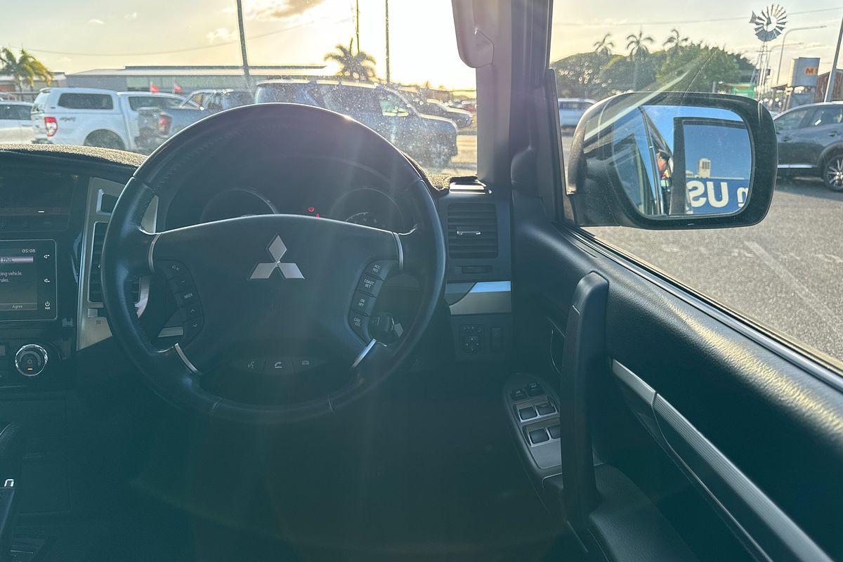 2019 Mitsubishi Pajero GLX NX