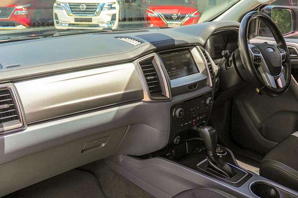 2016 Ford Everest Trend UA