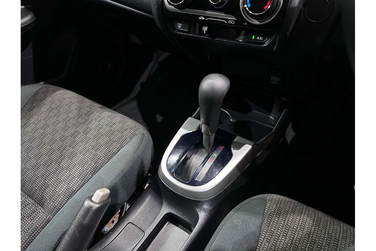 2017 Honda Jazz VTi GF