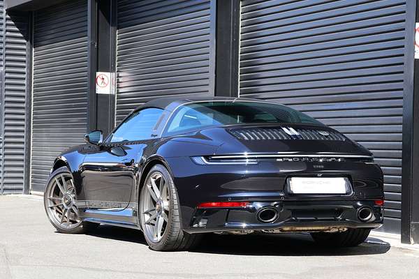 2023 Porsche 911 Targa Edition 50 Years Porsche Design 992