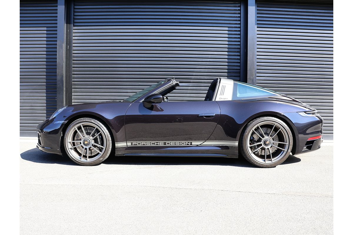2023 Porsche 911 Targa Edition 50 Years Porsche Design 992