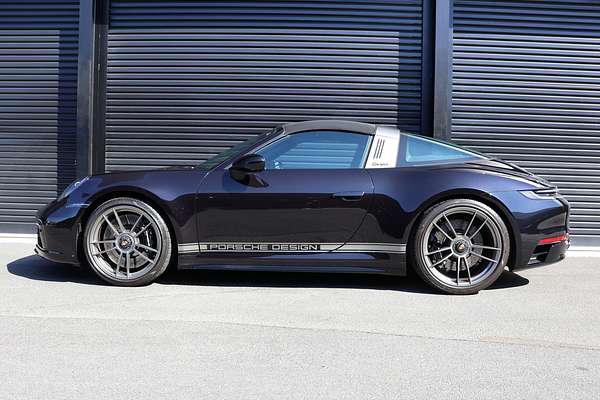 2023 Porsche 911 Targa Edition 50 Years Porsche Design 992