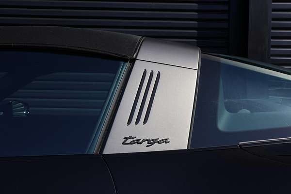 2023 Porsche 911 Targa Edition 50 Years Porsche Design 992