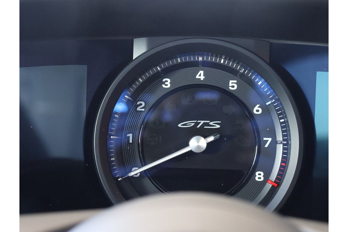 2023 Porsche 911 Targa Edition 50 Years Porsche Design 992