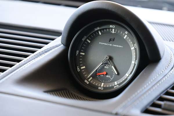 2023 Porsche 911 Targa Edition 50 Years Porsche Design 992