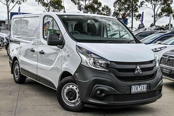2020 Mitsubishi Express GLX SN SWB