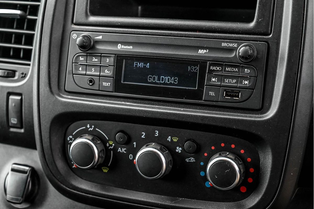 2020 Mitsubishi Express GLX SN SWB
