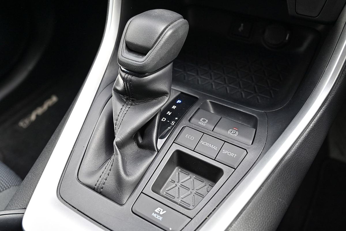 2021 Toyota RAV4 GX AXAH52R