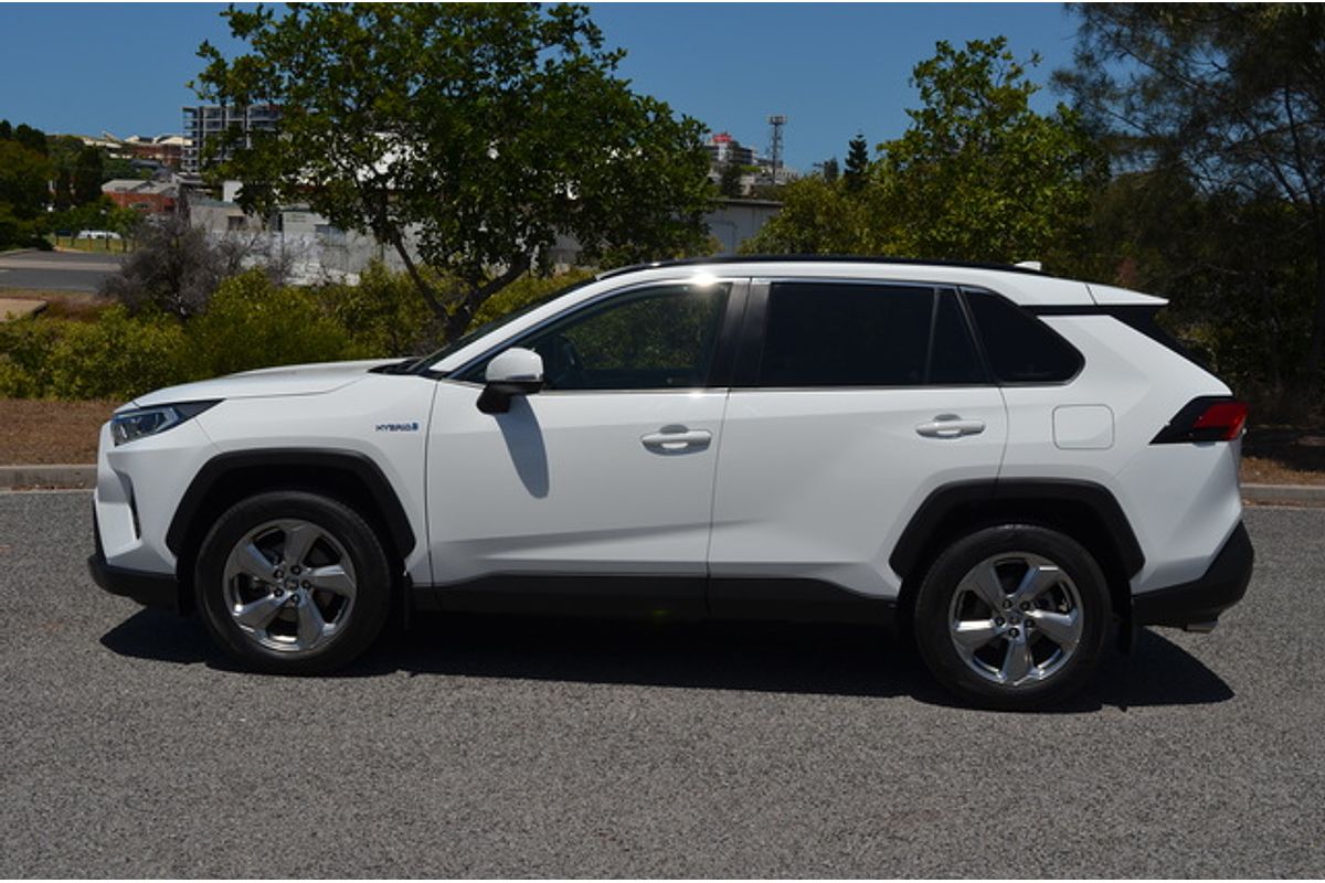 2020 Toyota RAV4 GXL AXAH52R